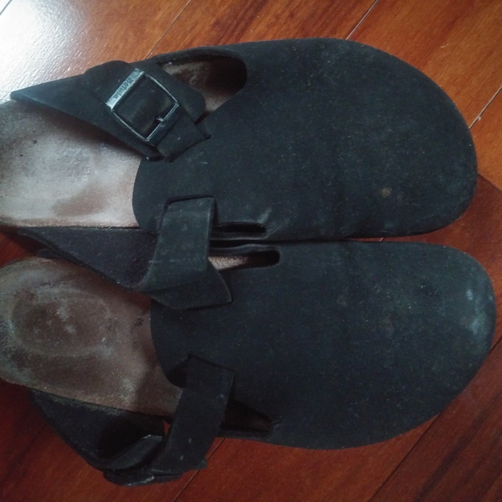 Black Betula (Birkenstock) Clogs